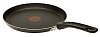 Isolated frying pan