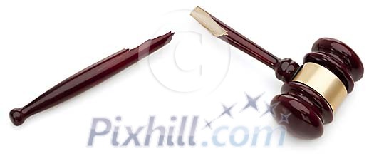Gavel in two pieces Gavel in two pieces