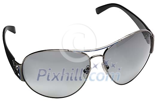 Black pilot sunglasses with clipping path