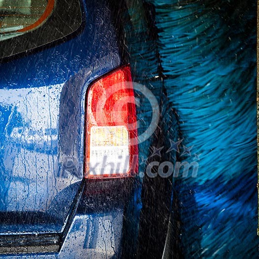 cars in a carwash