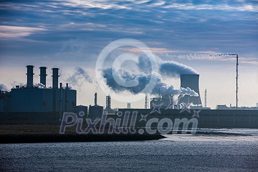 Power plant releasing green house fumes/gases Power plant releasing green house fumes/gases