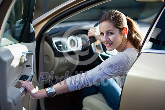 woman driving a car woman driving a car