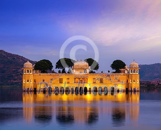Rajasthan landmark - Jal Mahal Water Palace on Man Sagar Lake in the evening in twilight. Jaipur, Rajasthan, India Rajasthan landmark - Jal Mahal Water Palace on Man Sagar Lake in the evening in twilight. Jaipur, Rajasthan, India