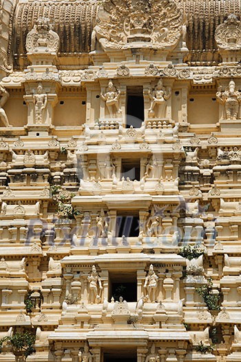 Gopuram (tower) of ancient Hindu temple Ekambareswarar. Kanchipuram, Tamil Nadu, India