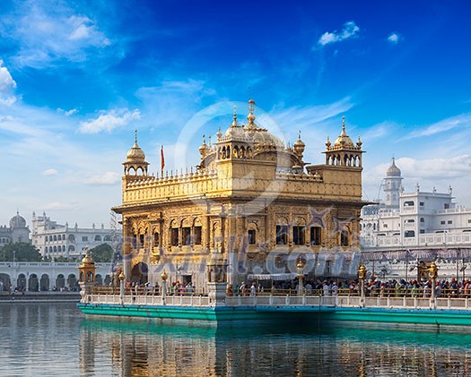 Sikh gurdwara Golden Temple (Harmandir Sahib). Amritsar, Punjab, India Sikh gurdwara Golden Temple (Harmandir Sahib). Amritsar, Punjab, India