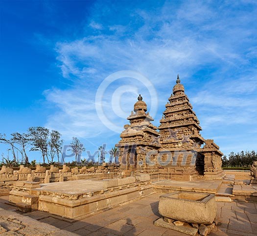 Famous Tamil Nadu landmark - Shore temple, world heritage site in Mahabalipuram, Tamil Nadu, India Famous Tamil Nadu landmark - Shore temple, world heritage site in Mahabalipuram, Tamil Nadu, India