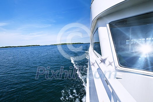 Wake from fast tour boat on Georgian Bay, Ontario