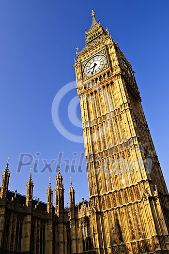 Big Ben clock tower and Houses of Parliament in London