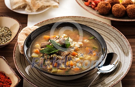 Soup with beef, chickpea and vegetables