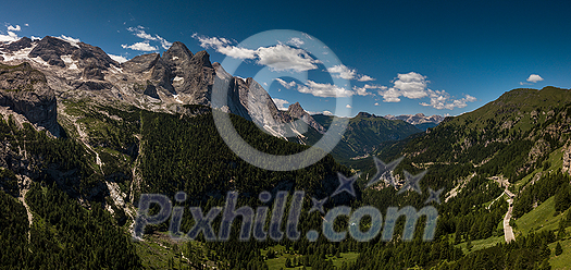 Wide panorama to the Marmolada Massif, Dolomiti, Italy Wide panorama to the Marmolada Massif, Dolomiti, Italy