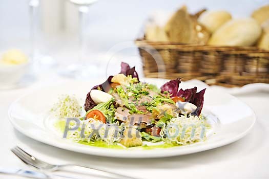 Thai-style salad with veal and lemon sauce Thai-style salad with veal and lemon sauce