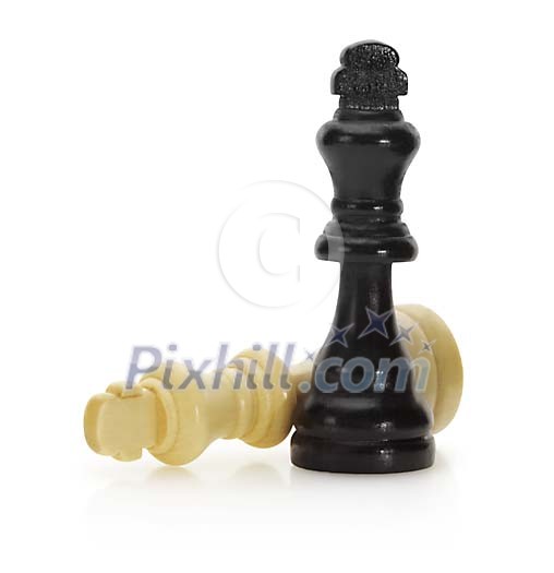 Clipped white and black chess kings Clipped white and black chess kings