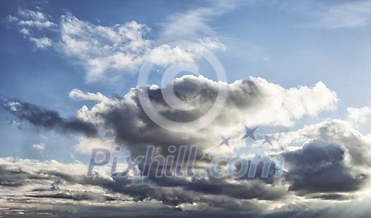 Clouds in the afternoon sky Clouds in the afternoon sky