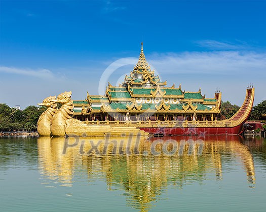 Yangon icon landmark and tourist attraction Karaweik - replica of a Burmese royal barge at Kandawgyi Lake, Yangon, Myanmar Burma Yangon icon landmark and tourist attraction Karaweik - replica of a Burmese royal barge at Kandawgyi Lake, Yangon, Myanmar Burma
