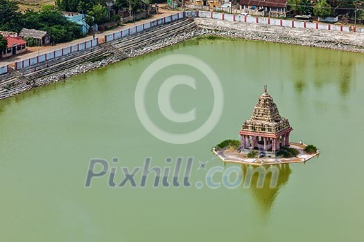 Temple Tank with mandapa of Lord Bhakthavatsaleswarar Temple. Built by Pallava kings in 6th century. Thirukalukundram Thirukkazhukundram, near Chengalpet. Tamil Nadu, India Temple Tank with mandapa of Lord Bhakthavatsaleswarar Temple. Built by Pallava kings in 6th century. Thirukalukundram Thirukkazhukundram, near Chengalpet. Tamil Nadu, India