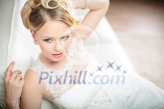 Gorgeous bride on her wedding day (color toned image; shallow DOF) Gorgeous bride on her wedding day (color toned image; shallow DOF)