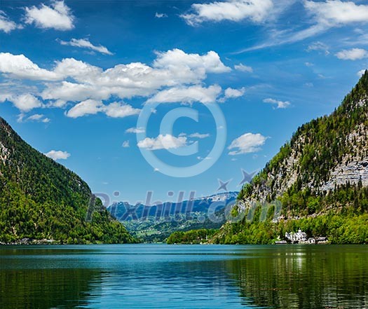 Hallstatter See mountain lake in Austria. Salzkammergut region, Austria Hallstatter See mountain lake in Austria. Salzkammergut region, Austria