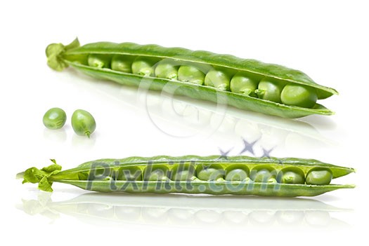 peas isolated on white peas isolated on white