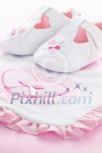 Pink infant girl clothing for baby shower Pink infant girl clothing for baby shower