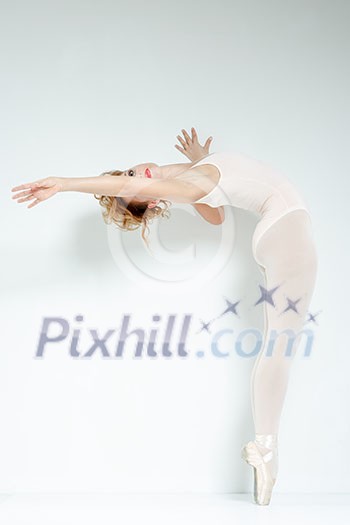 Ballet dancer. Train in the studio. Workout. Ballet dancer. Train in the studio. Workout.