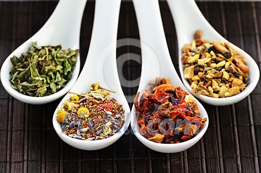Herbal wellness dried tea in four spoons Herbal wellness dried tea in four spoons