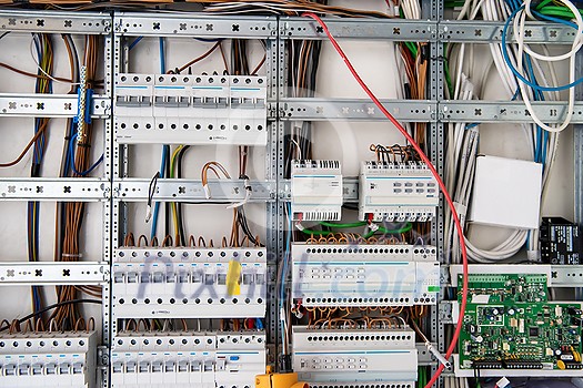 new automated system of electric power supply and distribution. Electric boxes with high-voltage equipment. The scheme for supplying electric power through the main and reserve channels new automated system of electric power supply and distribution. Electric boxes with high-voltage equipment. The scheme for supplying electric power through the main and reserve channels